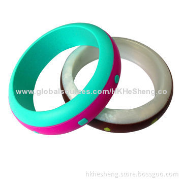 2014 Characteristic Pretty Food-grade and Non-toxic Silicone Bangles, Easy to Clean